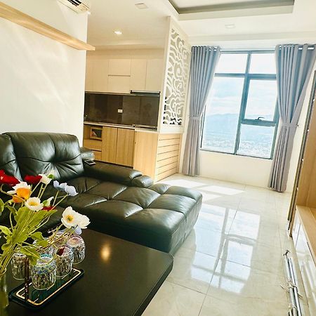 Infinity Sea View Apartment Nha Trang Exteriör bild
