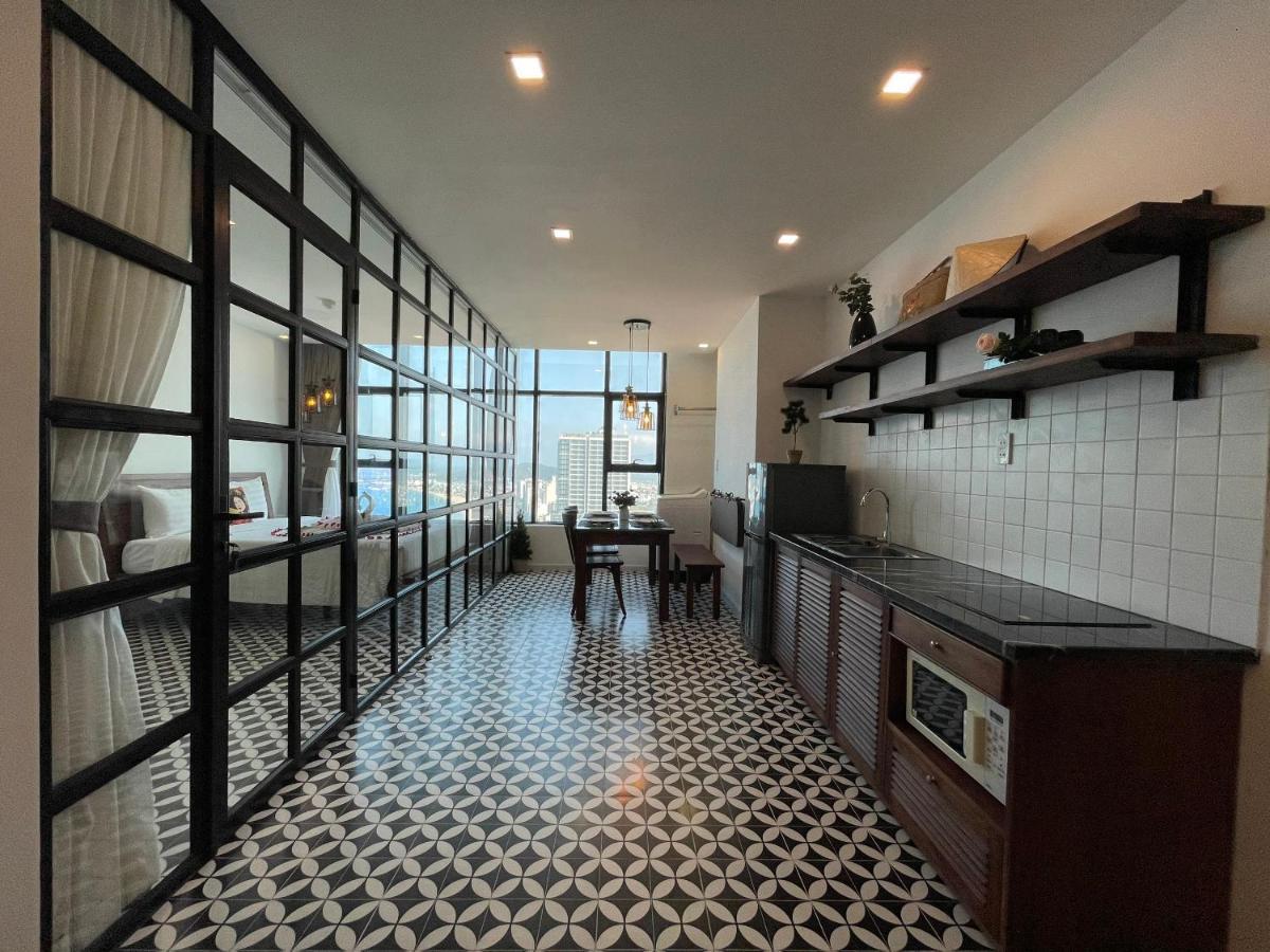 Infinity Sea View Apartment Nha Trang Exteriör bild