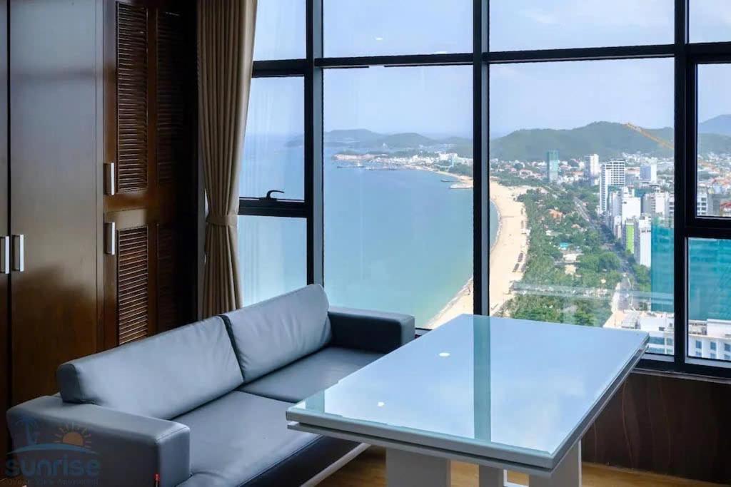 Infinity Sea View Apartment Nha Trang Exteriör bild