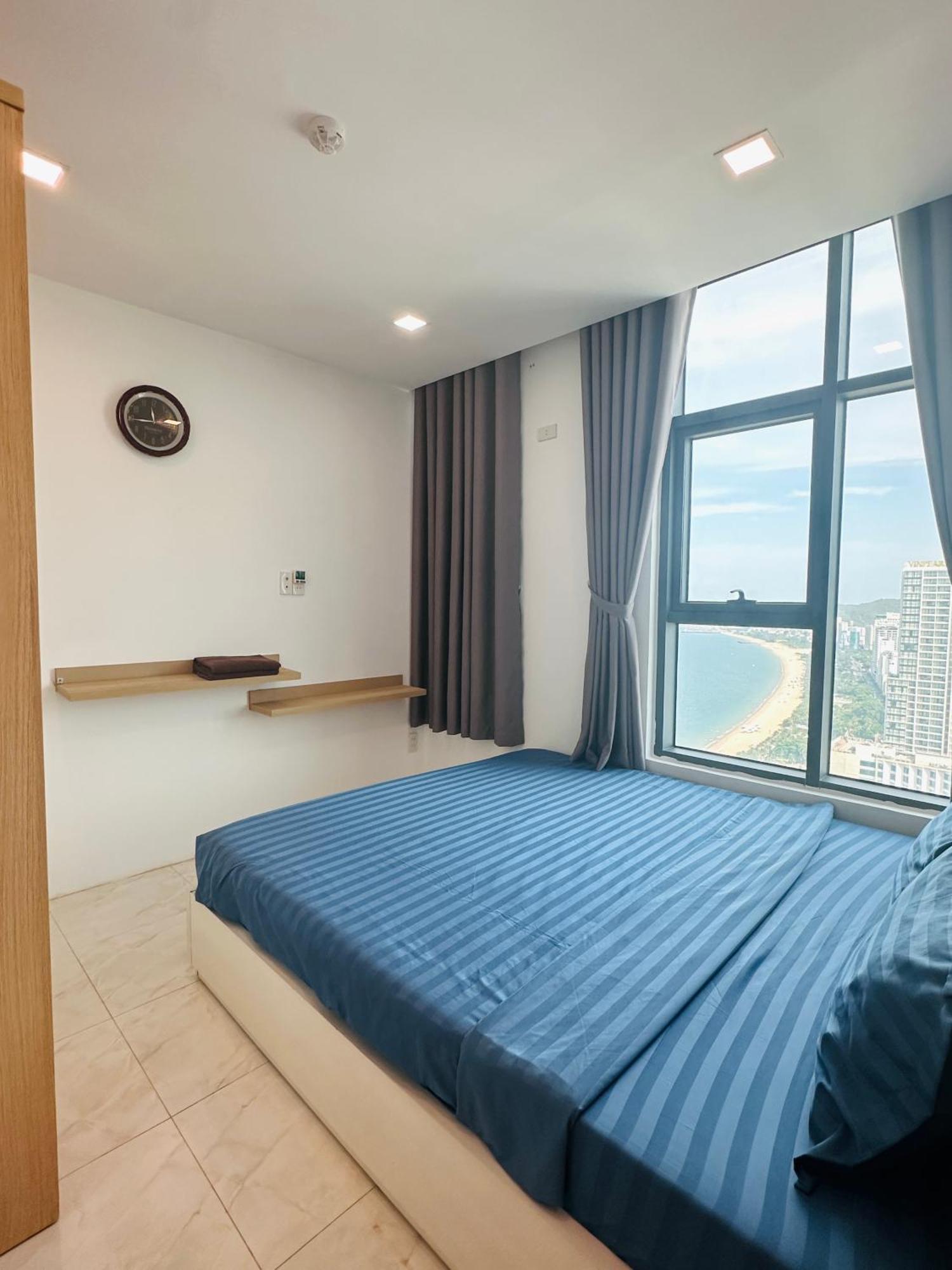 Infinity Sea View Apartment Nha Trang Exteriör bild